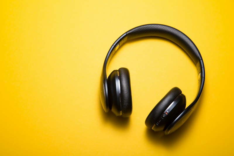 Open-Back vs Closed-Back Headphones for Gaming: Soundstage Immersion vs Sound Isolation