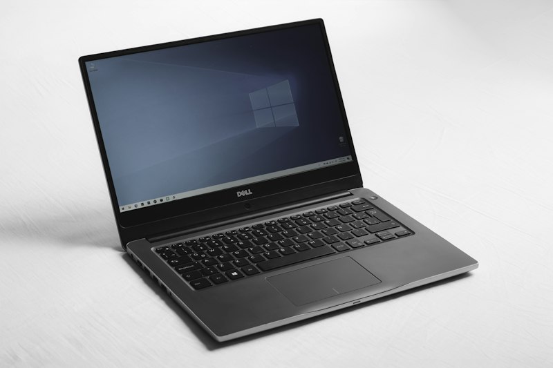 Lenovo ThinkPad X1 Carbon Gen 12 Review: Still the Uncontested Corporate Champion?