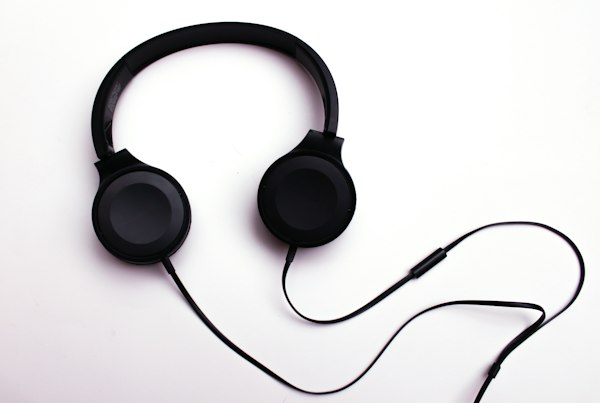 QCY T13 ANC True Wireless Noise Cancelling Earbuds, 4-Mic ENC Clear Calls, 30H Battery Life, App Control